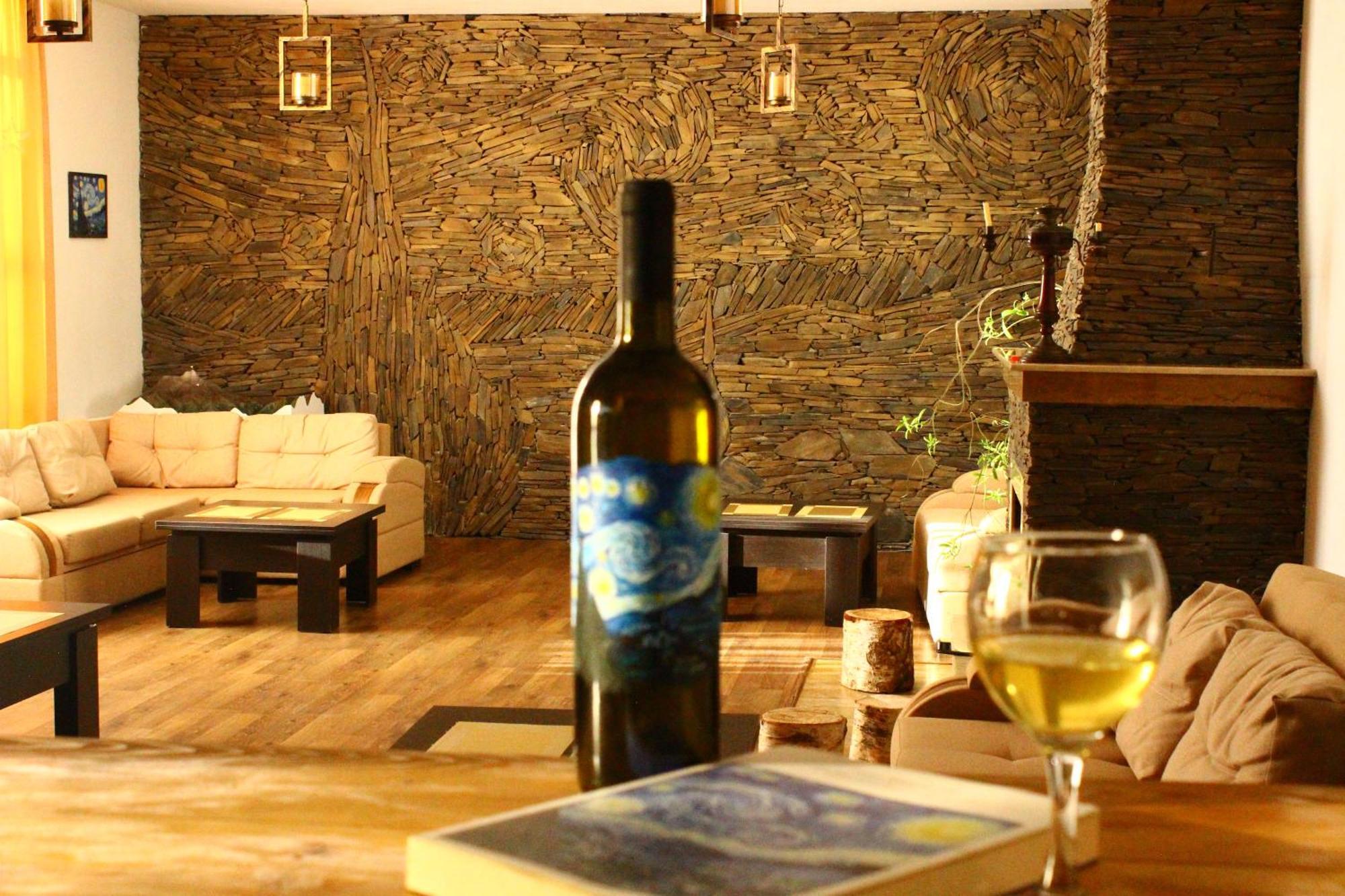 Hotel Starry Night Kazbegi Eksteriør bilde